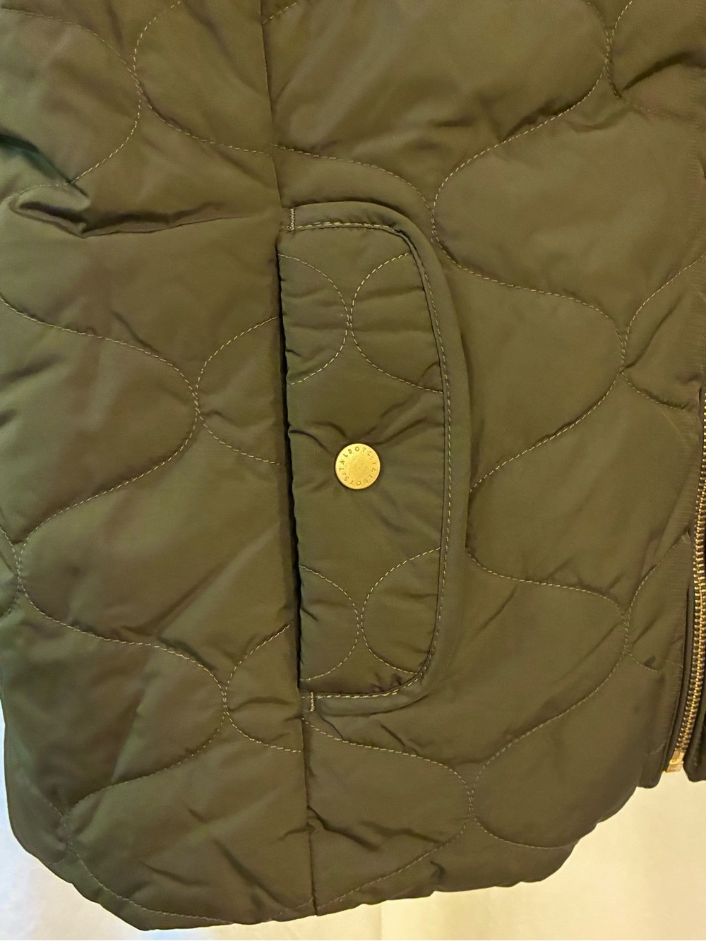Talbots Reversible cool weather Vest. Olive Green& Ivory. Front zipper 2 pockets - Picture 12 of 15
